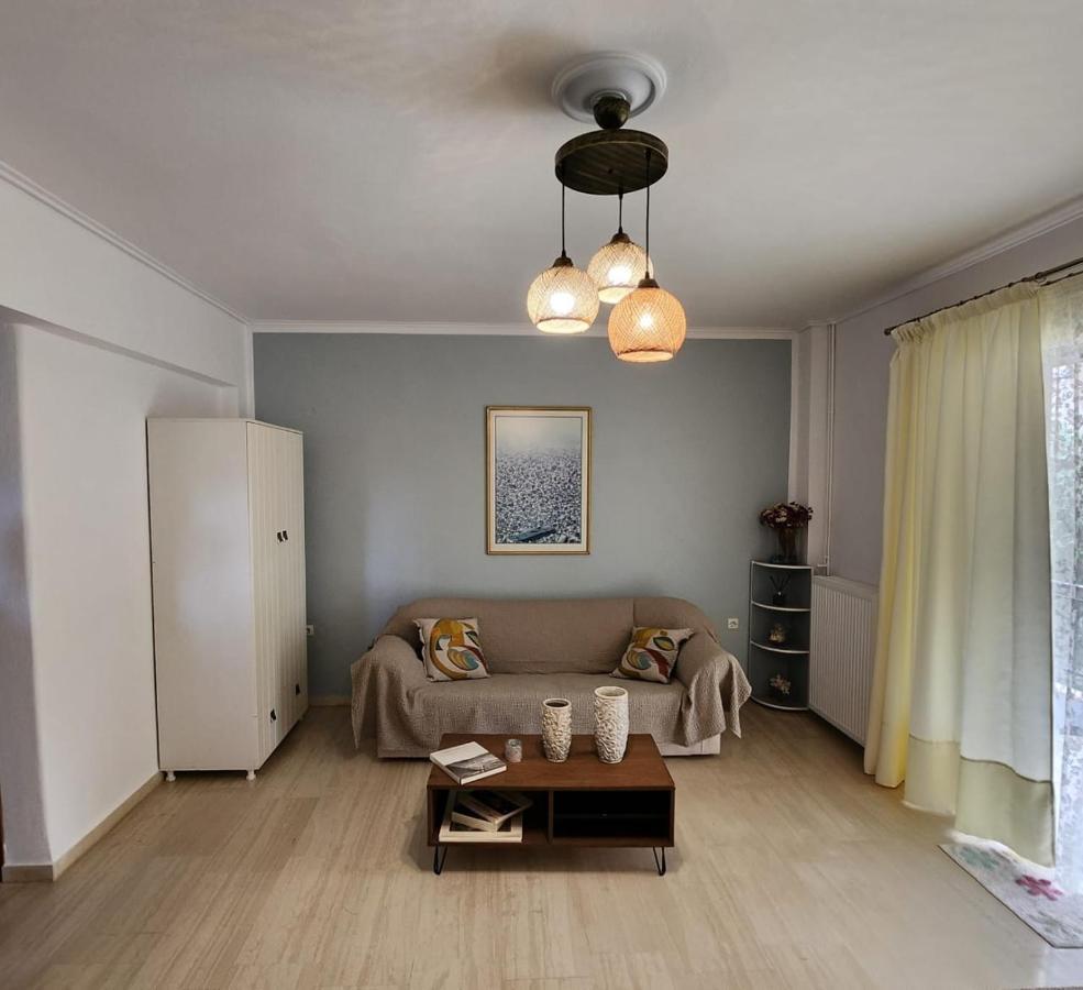 Queen Aspri Apartment 3' Min To The Beach! Cảng Cảng Antikyra Ngoại thất bức ảnh