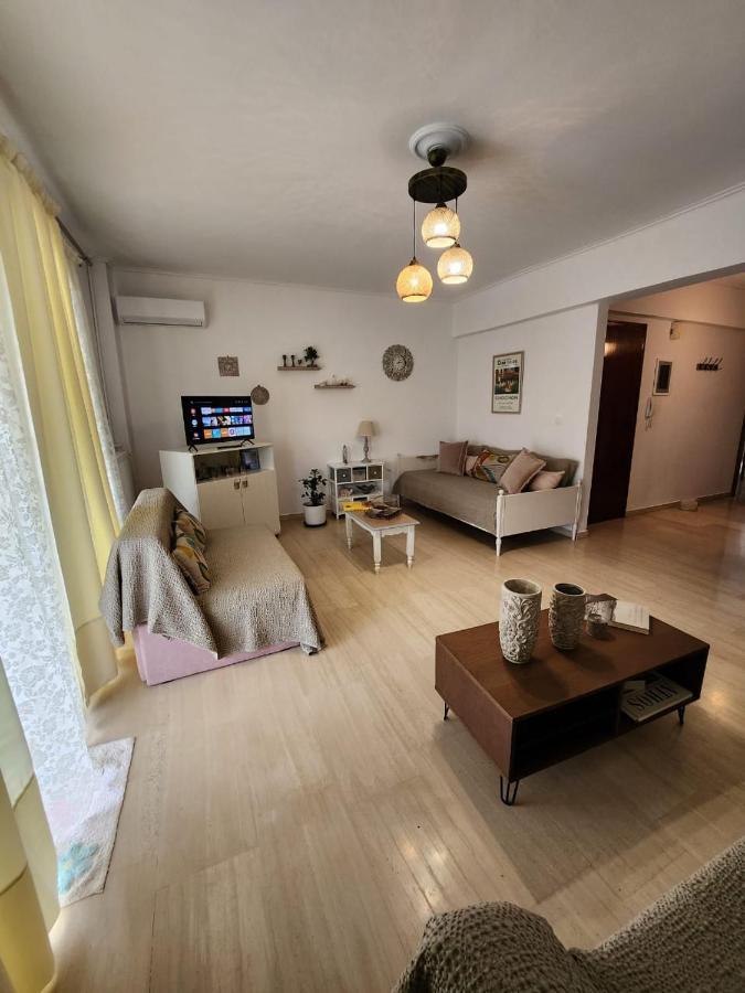 Queen Aspri Apartment 3' Min To The Beach! Cảng Cảng Antikyra Ngoại thất bức ảnh